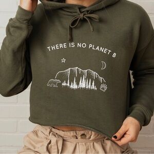 NWOT There is no planet B cropped hoodie